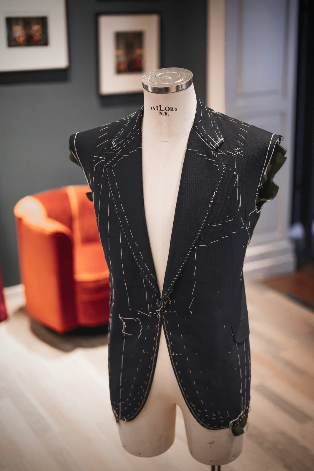 Slim Fit mi Regular Fit mi? Vücut Tipinize Göre Kesim Rehberi